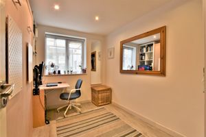 Photo 10- click for photo gallery